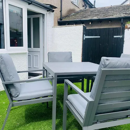 別荘 Rose Cottage, Centre, Access *