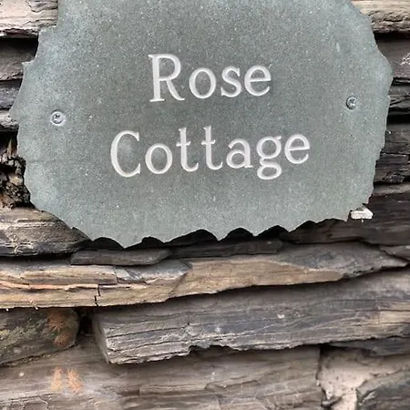 Rose Cottage, Centre, Location * Windermere
