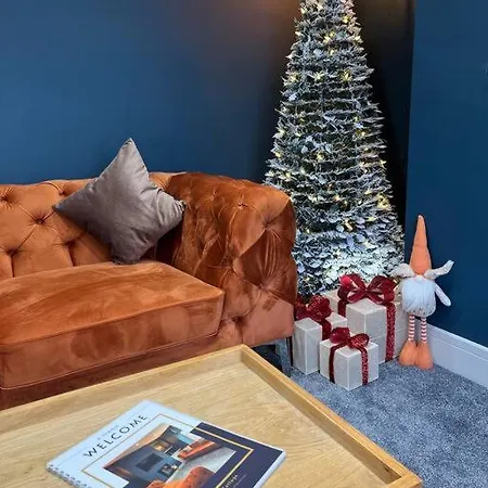 Rose Cottage, Centre, Access Windermere