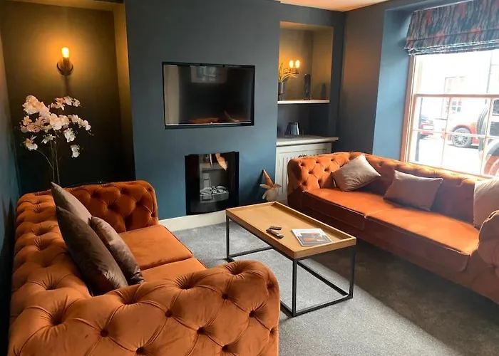 Vakantiehuis Rose Cottage, Centre, Access *